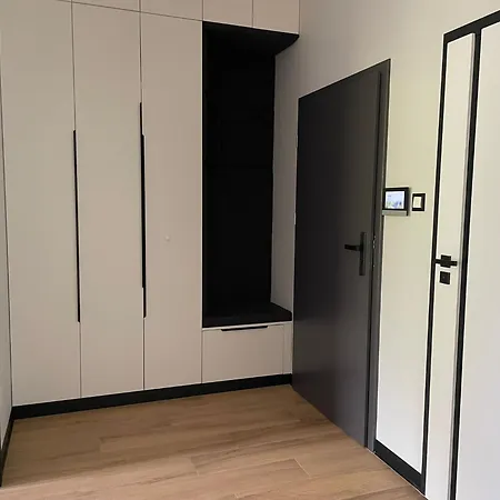 Apartment Arkady Police