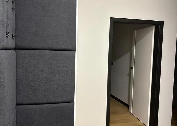 Apartamento Arkady Police